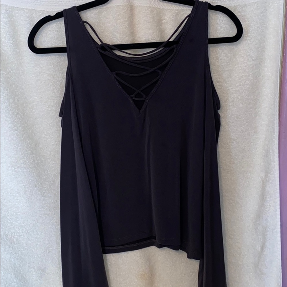 Open Back Top - Picture 2 of 2
